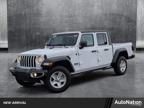 2023 Jeep Gladiator Sport