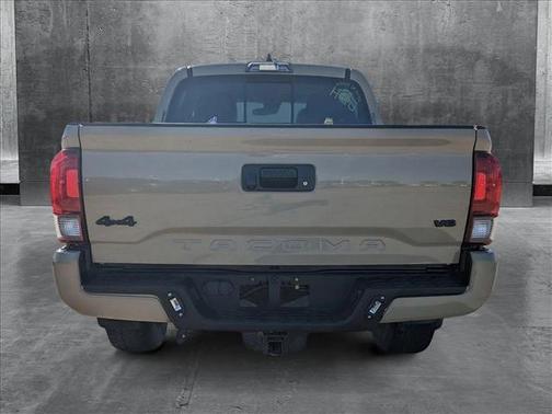 2020 Toyota Tacoma SR5