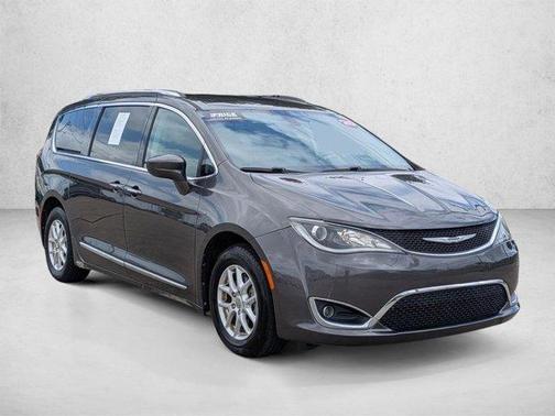 Granite Crystal Clearcoat Metallic 2020 Chrysler Pacifica Touring-L