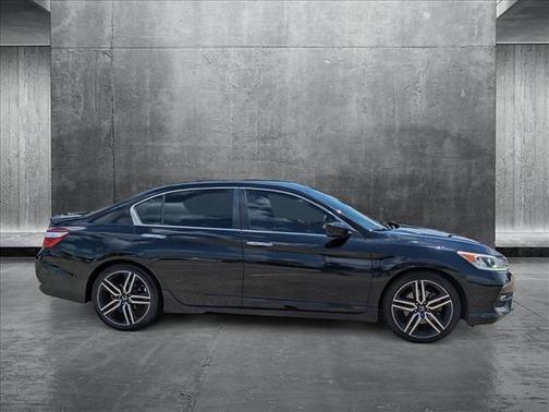 2017 Honda Accord Sport SE