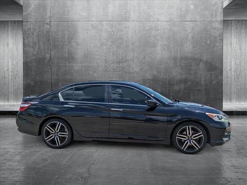 2017 Honda Accord Sport SE
