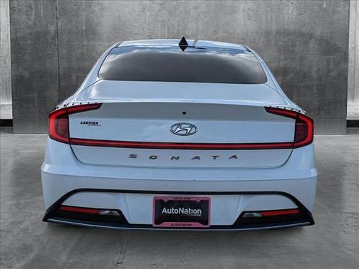 2021 Hyundai SONATA SE