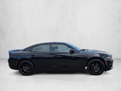 2018 Dodge Charger SXT