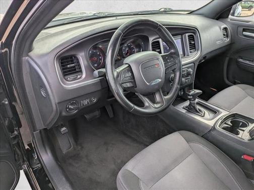 2018 Dodge Charger SXT