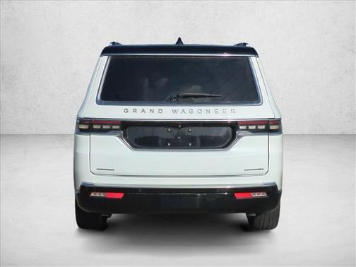 2023 Jeep Grand Wagoneer L Series III