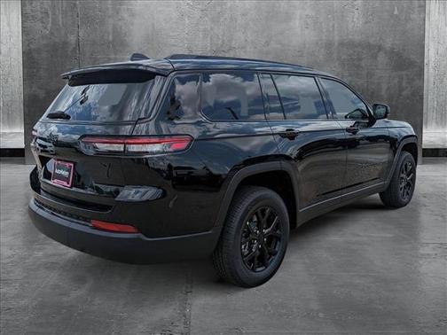 2025 Jeep Grand Cherokee L Laredo