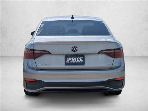 Pyrite Silver Metallic 2022 Volkswagen Jetta 1.5T SE