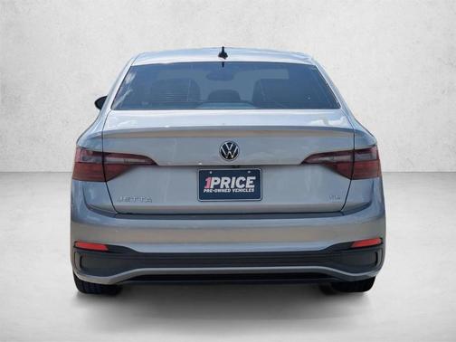 Pyrite Silver Metallic 2022 Volkswagen Jetta 1.5T SE