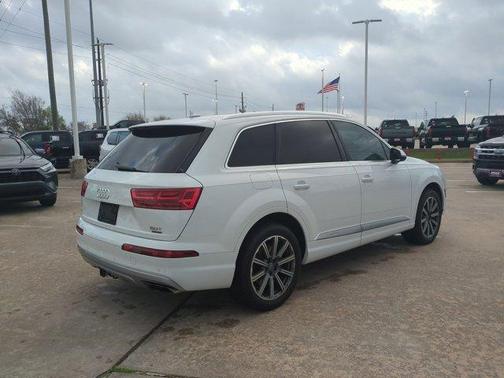 2017 Audi Q7 3.0T Prestige