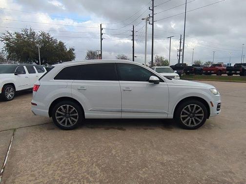 2017 Audi Q7 3.0T Prestige