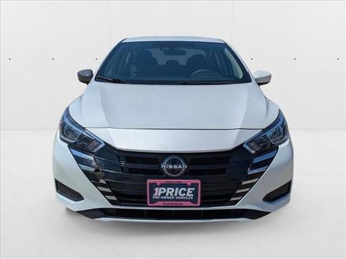 2024 Nissan Versa 1.6 SV