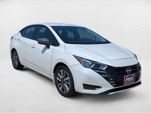 2024 Nissan Versa 1.6 SV