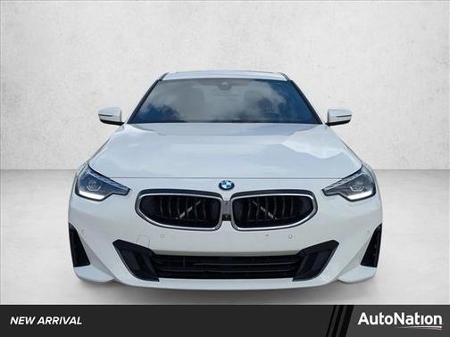 Alpine White 2024 BMW 230 i