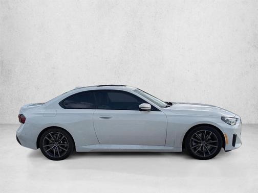 Alpine White 2024 BMW 230 i