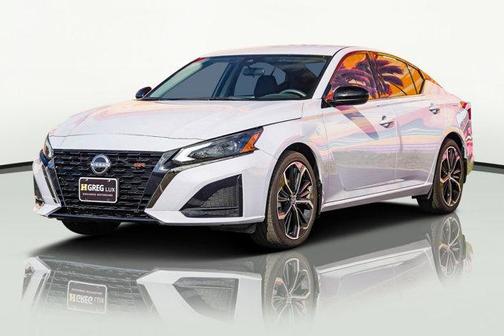 2024 Nissan Altima SR FWD