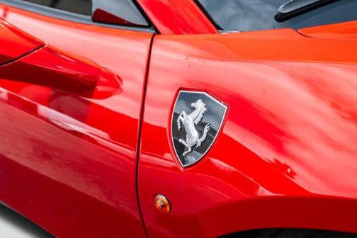 2016 Ferrari 488 Spider Base