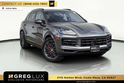 2024 Porsche Cayenne S