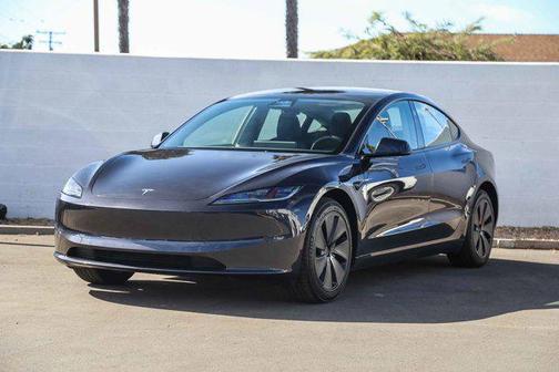 2025 Tesla Model 3 Long Range