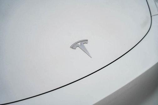 2023 Tesla Model Y Performance Dual Motor All-Wheel Drive