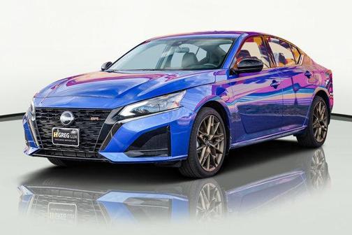 2025 Nissan Altima SR AWD