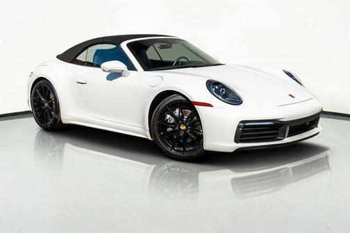 2018 Porsche 911 Carrera 4 GTS