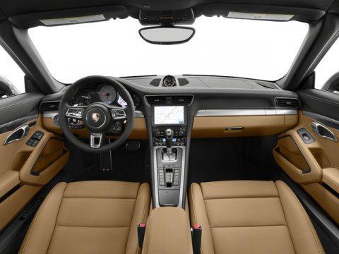 2018 Porsche 911 Carrera 4 GTS