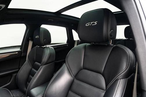 2022 Porsche Macan GTS