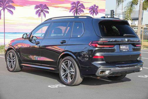 2025 BMW X7 xDrive40i