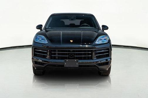 2024 Porsche Cayenne Base