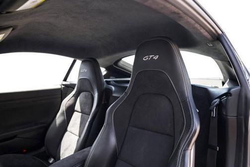 2021 Porsche 718 Cayman GT4