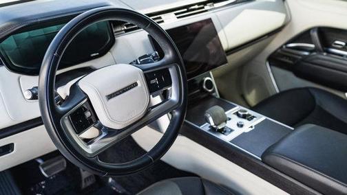 2023 Land Rover Range Rover P530 SE