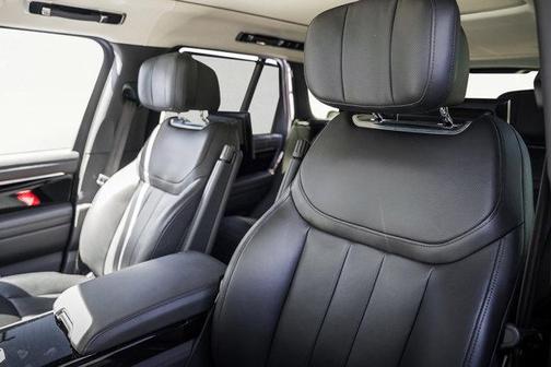 2024 Land Rover Range Rover P530 Autobiography