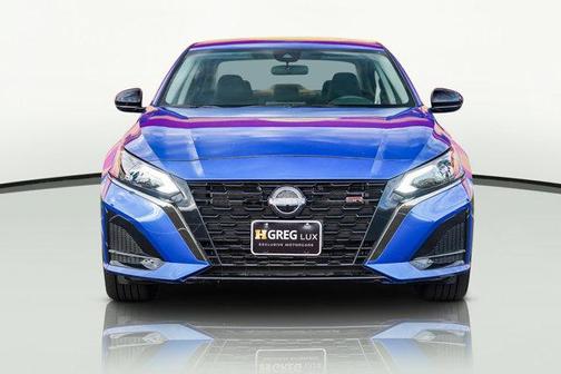 2025 Nissan Altima SR AWD