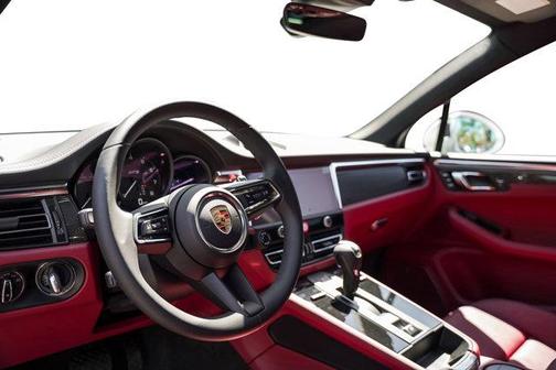 2024 Porsche Macan GTS