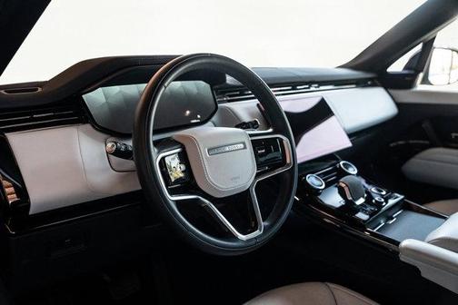 2023 Land Rover Range Rover Sport SE
