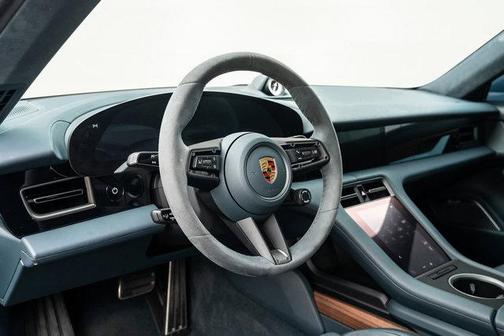 2021 Porsche Taycan Turbo S