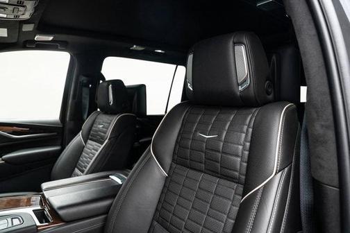 2024 Cadillac Escalade ESV Premium Luxury Platinum