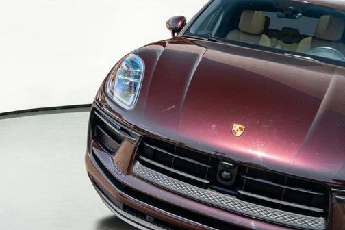 2023 Porsche Macan Base