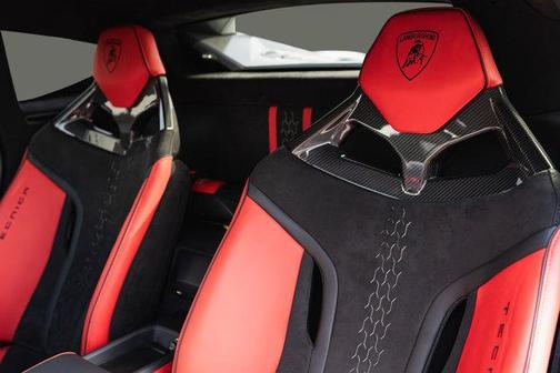 2024 Lamborghini Huracan Tecnica Base