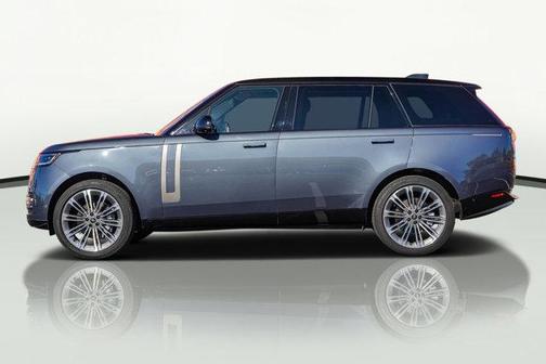 2025 Land Rover Range Rover P400 SE 7 Seat