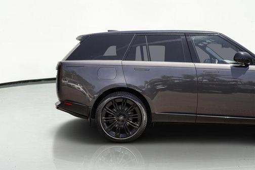 2023 Land Rover Range Rover P400 SE