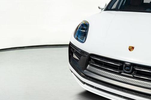 2024 Porsche Macan GTS
