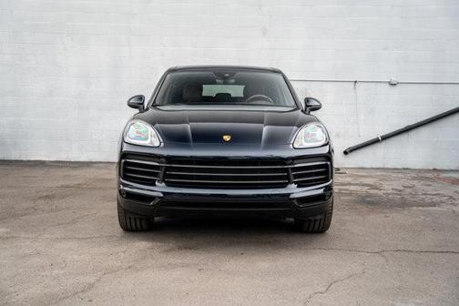 2023 Porsche Cayenne Platinum Edition