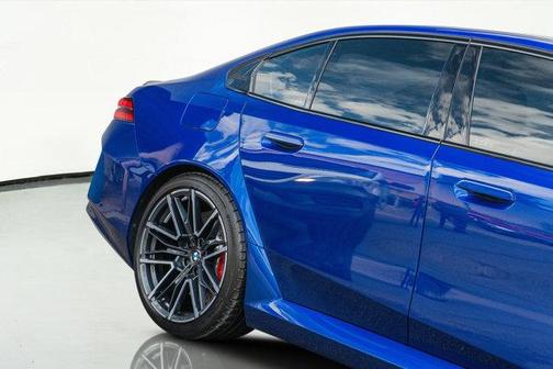 2025 BMW M5 Base