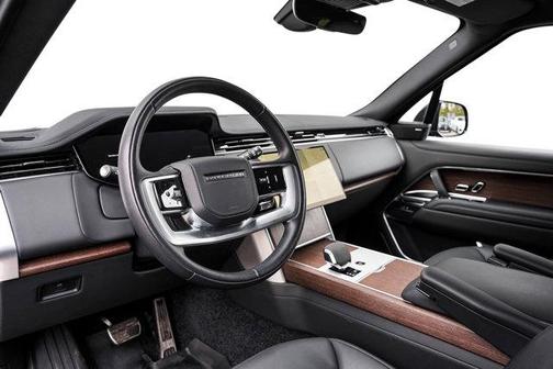 2024 Land Rover Range Rover P400 SE