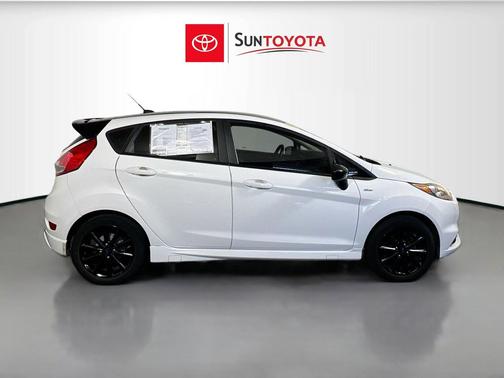 OXFORD WHITE 2019 Ford Fiesta ST Line