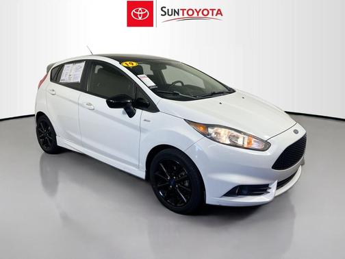 OXFORD WHITE 2019 Ford Fiesta ST Line