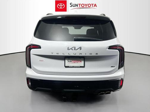 Glacial White Pearl 2024 Kia Telluride SX X-Pro