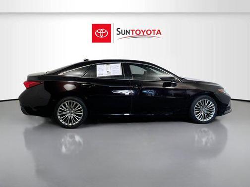 2019 Toyota Avalon Limited