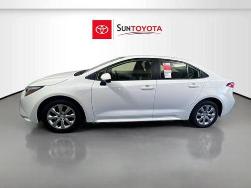 2025 Toyota Corolla Hybrid LE